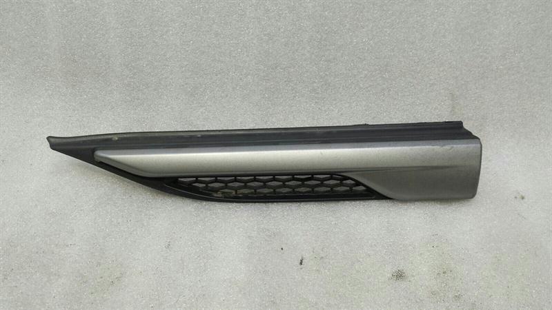 Land Rover Range Rover Evoque 2019-... Land Rover Evoque Left Wing Grille BJ32-280B11-ABW Fender Grille Left