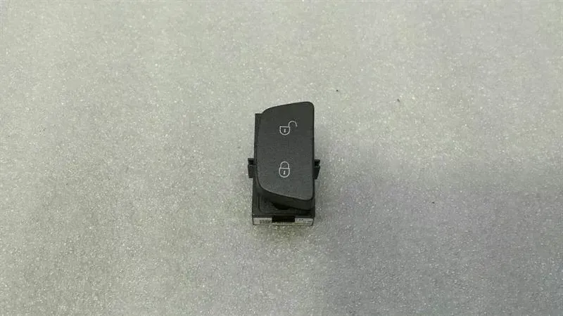 Land Rover Range Rover Evoque Land Rover Evoque Right Lock Switch BJ32-14017-AB Switch Door Lock Right Body type: SUV
Fuel: Diesel
