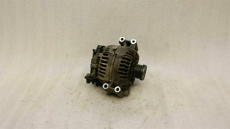 BMW Z4 (E85 / E86) BMW Z4 E85 E86 Alternator 7543083 Alternator N52 Body type: Convertible
Fuel: Petrol