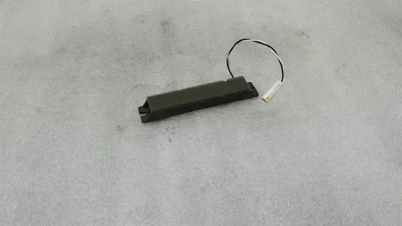 Tesla Model S Tesla Model S 75 Aerial / Antenna X-12069-001R1 Antenna Keyless GO Body type: Hatchback
Fuel: ELECTRIC
