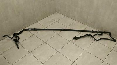 Tesla Model S 75 Kühlrohr 1065884-00-C Kühlwasserschlauch Schlauch