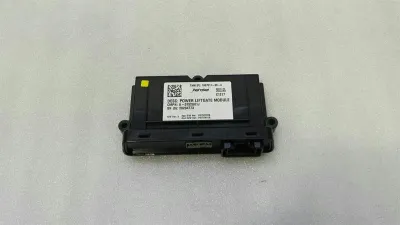 Tesla Model S 75 Liftgate Module 1007511-00-A Control Unit Tailgate