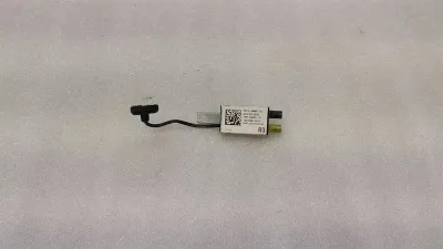 Tesla Model S 75 Antena / Wzmacniacz antenowy 1004798-00-D