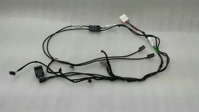 Tesla Model S 75 USB Multimedia 10064815-01-B Wiring Harness Media Hub