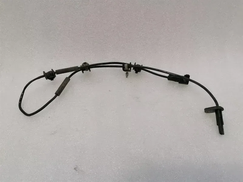 Tesla Model 3 Tesla Model 3 Standard Range A.B.S Sensor 1044761-00-F ABS Sensor Body type: Hatchback
Fuel: ELECTRIC