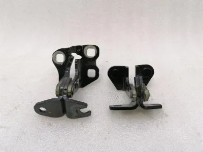 Tesla Model 3 RLH Türscharnier-Set 1091333-00-F Türscharnier hinten links Set