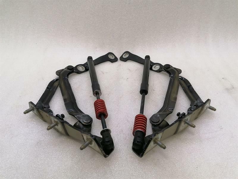 Tesla Model 3 Boat Hinge Set 1092820-00-E Tailgate Hinge Set