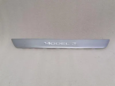Дверной порог Tesla Model 3 STANDARD 1090844-00-C
