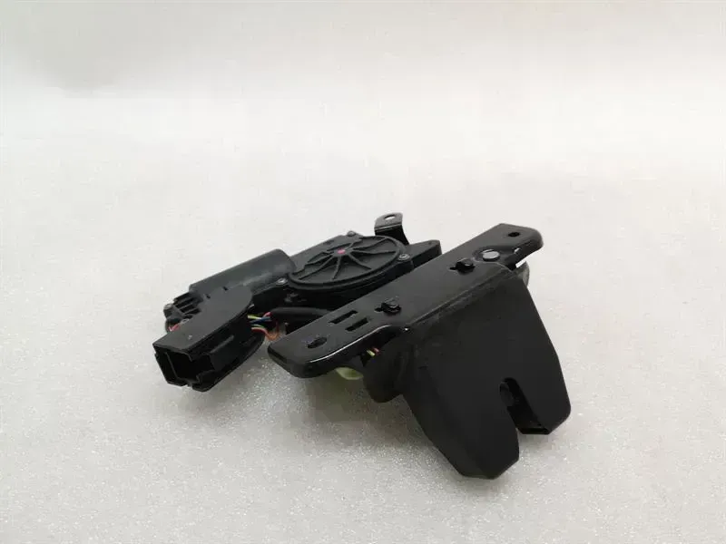 Tesla Model 3 Tesla Model 3 Long Range Boot Lock 1500604-00-B Tailgate Lock Body type: Hatchback
Fuel: ELECTRIC