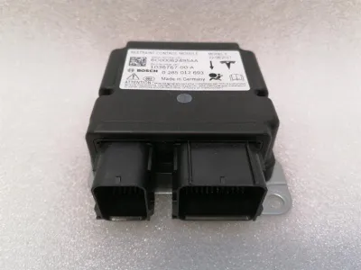 Tesla Model X 75D Модул за безопасност ECU 1036767-00-A Блок за управление на въздуха SRS