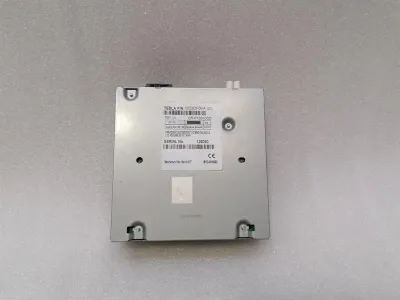 Tesla Model X 75D Radiosteuermodul 1052609-00-A Steuergerät Radiotuner