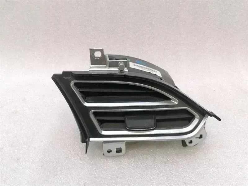 Tesla Model X Air vent TESLA MODEL X 75D Right Air vent 1023244-00-C R...