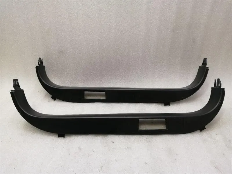 Tesla Model X 75D Door Sill Set 1059958-00 Door Sill Set