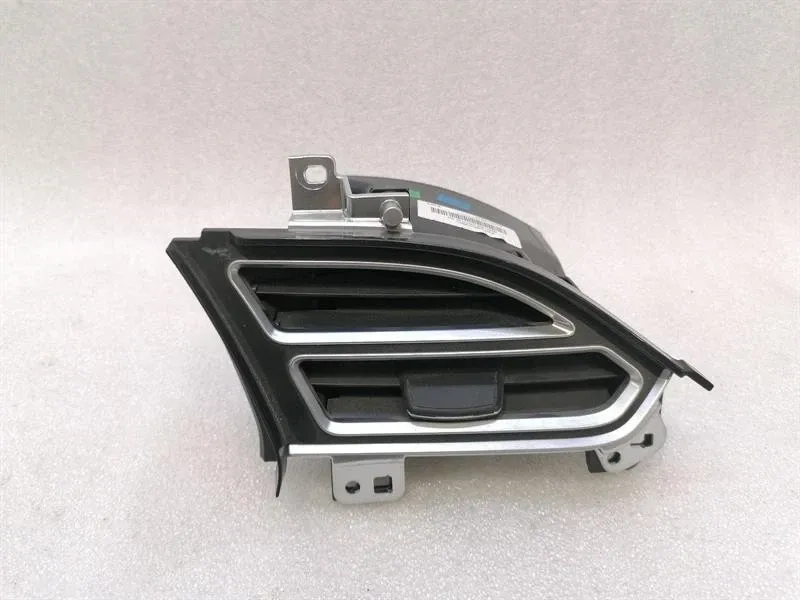 TESLA MODEL X 75D Right Air vent 1023244-00-C RHD RIGHT HAND DRIVE