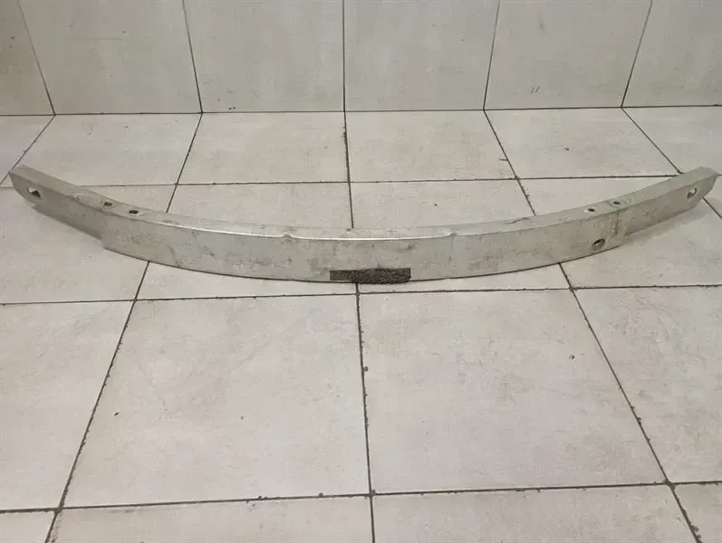 Tesla Model 3 Tesla Model 3 Long Range Front Bumper Beam 110466-00-F Front Bumper Carrier Body type: Hatchback
Fuel: ELECTRIC