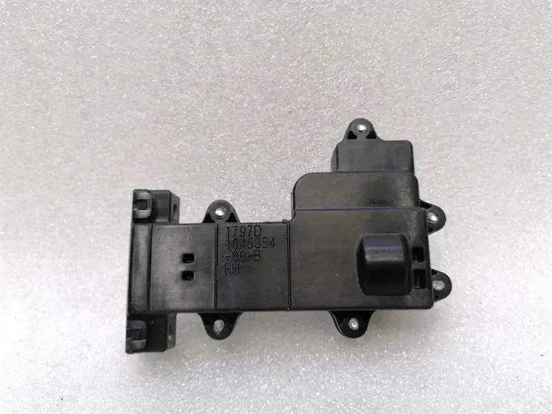 Tesla Model X Electronic module Tesla Model X 75D FRH Door Module 1045354-00-B ...