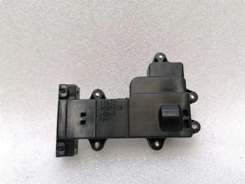 Tesla Model X 75D FRH Door Module 1045354-00-B Front Right Door Control Unit