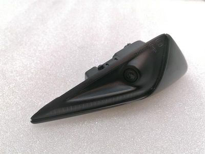 Kamera na lewym błotniku Tesli Model 3 1495864-10-C Kamera na lewym błotniku