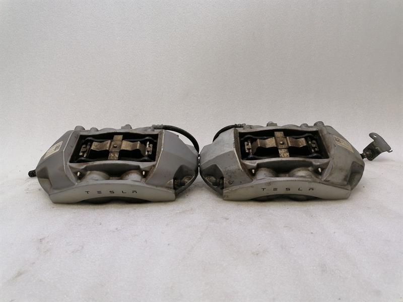 Tesla Model 3 Brake caliper Tesla Model 3 Long Range Front Brake Caliper 10...