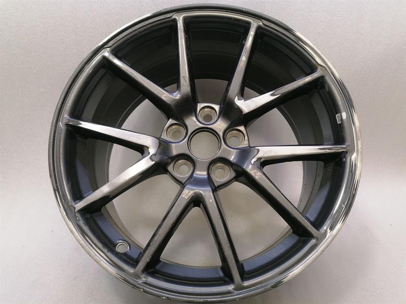 Tesla Model 3 Tesla Model 3 Long Range Alloy Wheel 1044261-00-A Alloy Wheel Body type: Hatchback
Fuel: ELECTRIC
