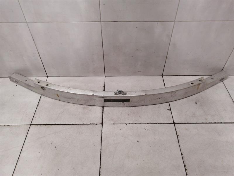 Tesla Model 3 Tesla Model 3 Long Range Front Bumper Beam 1104667-00-F Front Bumper Carrier Body type: Hatchback
Fuel: ELECTRIC