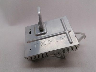 Tesla Model 3 liela diapazona pastiprinātājs 1079748-00-E Amp
