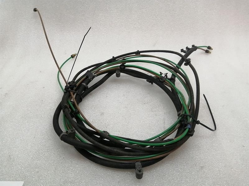 TESLA MODEL S 100D REAR AXLE AIR LINES REAR AXLE DUCTS