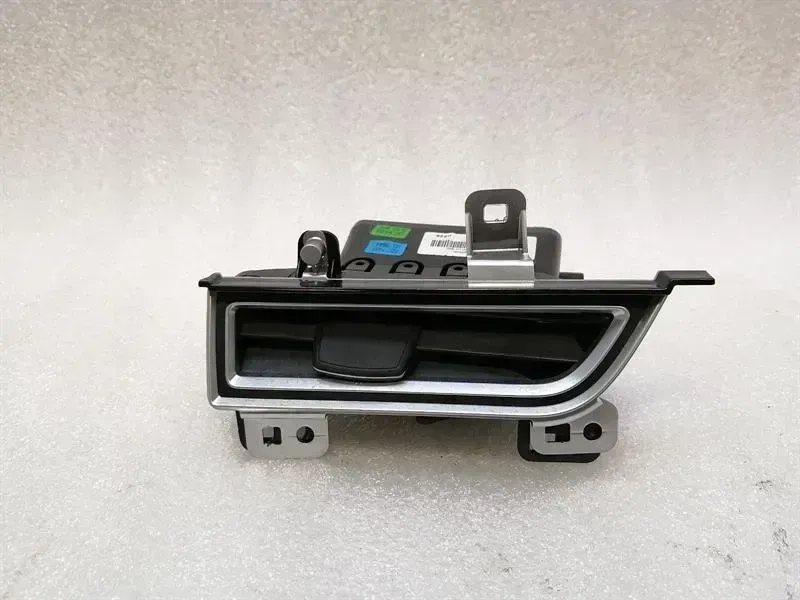Tesla Model X 2015-... TESLA MODEL X P100D Left Air Vent 1023243-00-C RHD RIGHT HAND DRIVE
