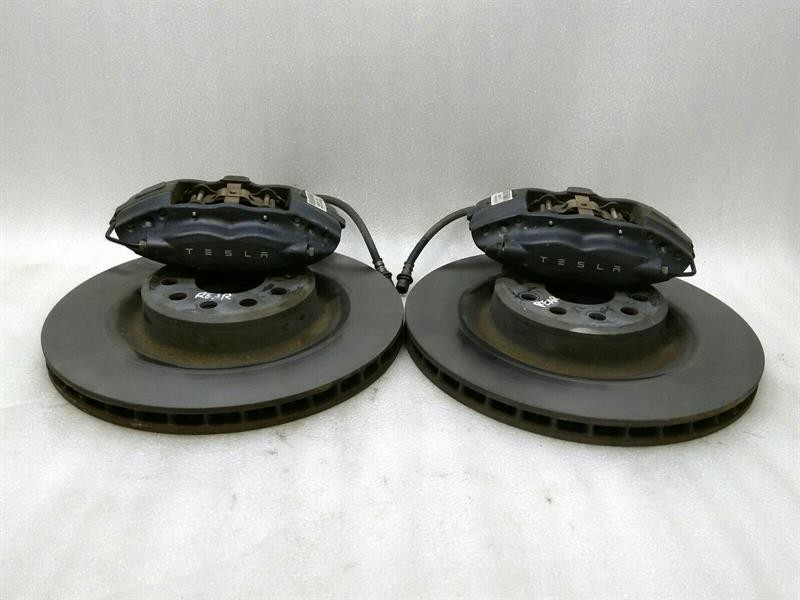 Tesla Model X 2015-... Tesla Model X P100D Brake Kit Rear 1027632-00-B REAR BRAKE SYSTEM SET