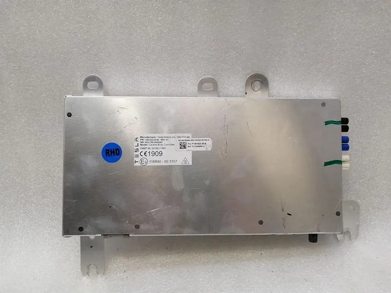 TESLA MODEL X P100D Electronic module 1081023-00-B ECU BCM BOARD MODULE