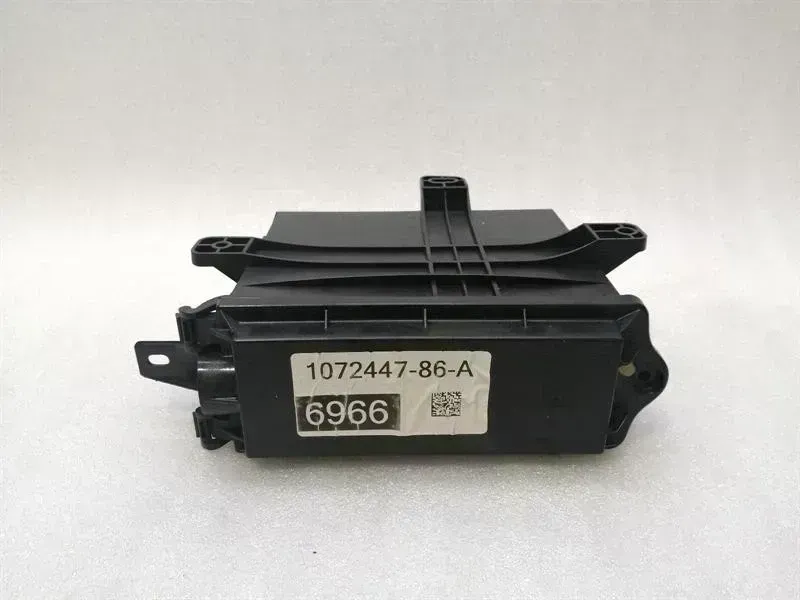Tesla Model X Tesla Model X P100D Tray 1058358-03-C Tray Body type: Estate
Fuel: ELECTRIC