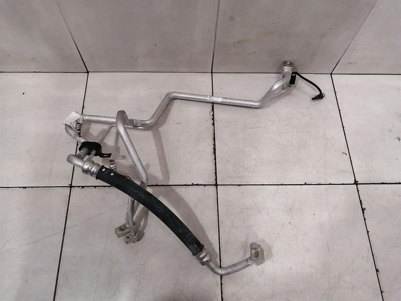 Tesla Model X 2015-... Tesla Model X P100D A/C Pipe 1056259-00-D Air Conditioning Air Conditioning