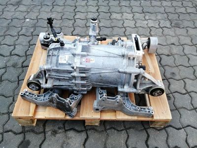 PORSCHE TAYCAN 9J NAPĘD PRZEDNIEJ OŚ 9J1901131C EBG SILNIK NAPĘDU ELEKTRYCZNEGO PRZÓD