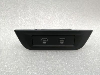 Porsche Taycan 9J USB-laddningsport Typ C 9J1035722B bakre laddningsuttag