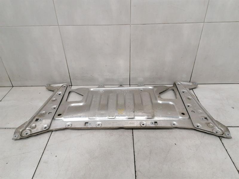 Porsche Taycan Porsche Taycan 9J Undertray 9J1407129F Underbody Trim Body type: Hatchback
Fuel: ELECTRIC