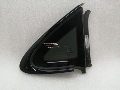 Porsche Taycan 9J RRH ceturkšņa stikls 9J1845298S durvju panelis 1/4 aizmugurējais labais
