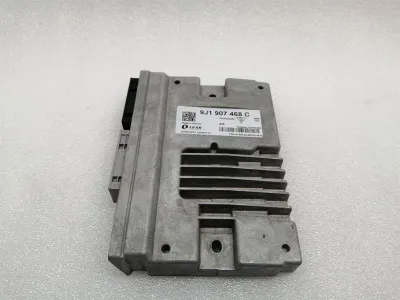 Porsche Taycan 9J Geteway Connected Module 9J1907468C ECU