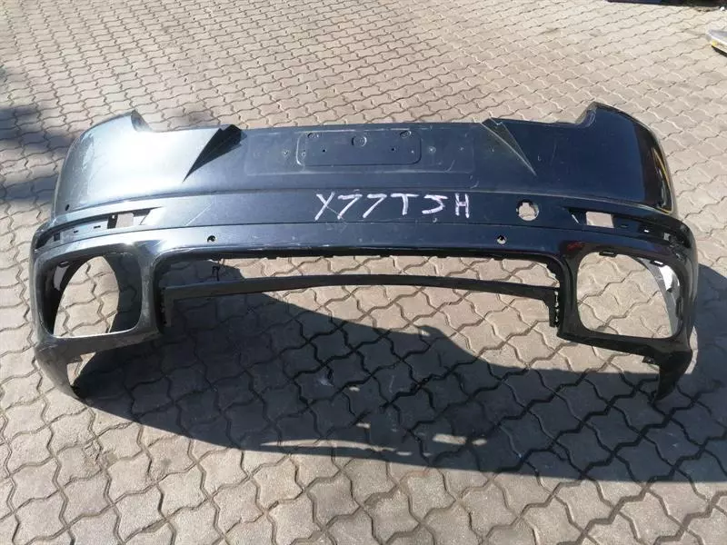 Porsche Panamera Porsche Panamera 971 Rear Bumper 971807421C Rear Bumper Body type: Hatchback
Fuel: ELECTRIC