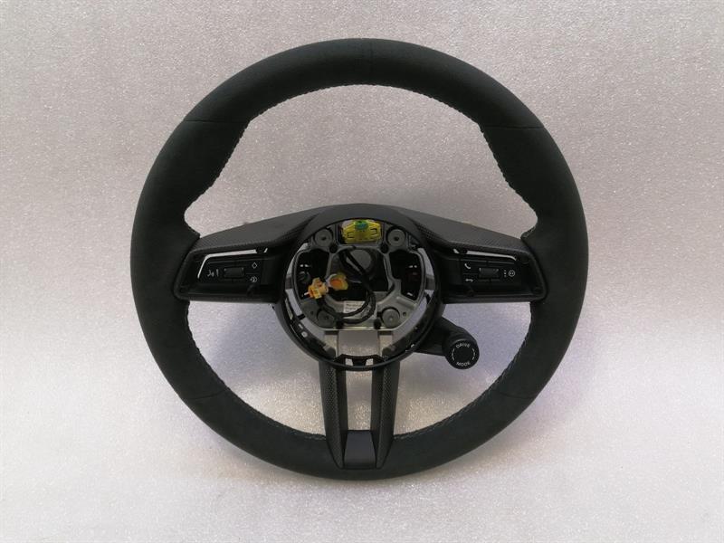 Porsche 911 (991) Porsche 911 GTS Alcantara 36 cm steering wheel 992 steering wheel GTS Body type: Hatchback
Fuel: ELECTRIC
