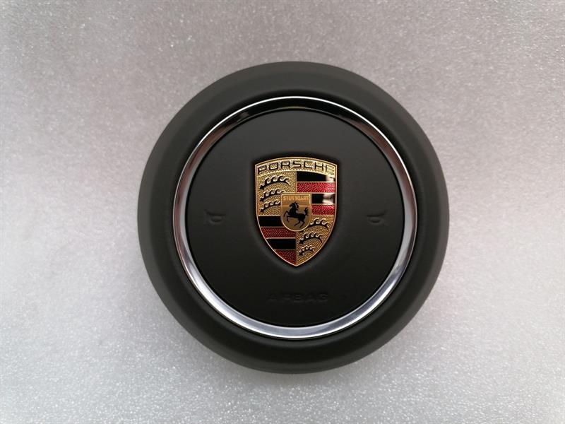 Porsche Taycan Porsche Taycan 9J Module 95B880201DF IV5 Steering Wheel Module Body type: Hatchback
Fuel: ELECTRIC