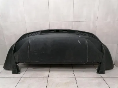 Porsche Taycan 9J aizmugurējais buferis 9J1807983F aizmugurējā bufera difuzors