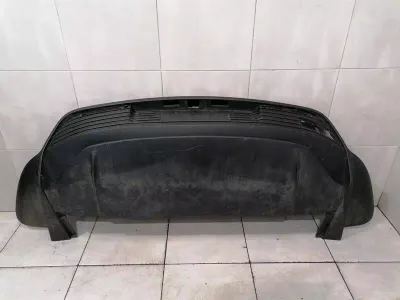 Porsche Taycan 9J Heckstoßstange 9J1807983F Heckstoßstangendiffusor