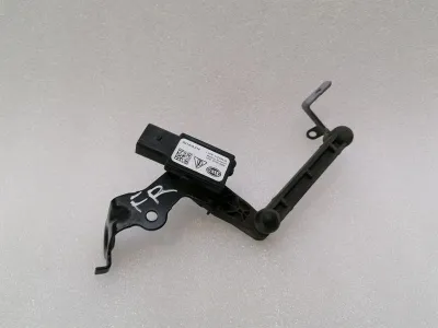 Niveausensor vorne rechts für Porsche Taycan 9J FRH 9J1616214