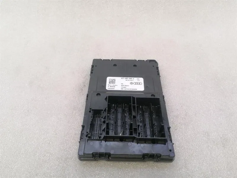 Porsche Taycan 9J electronic module body control 971907063J control unit