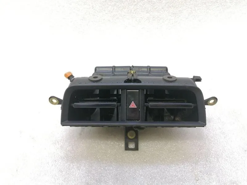 Porsche Taycan 9J air vent 9J18191111B ventilation nozzle ventilation grille