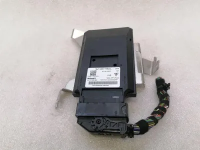 Moduł elektroniczny Porsche Taycan 9J, adaptacyjne zawieszenie, jednostka sterująca 9J1907553L