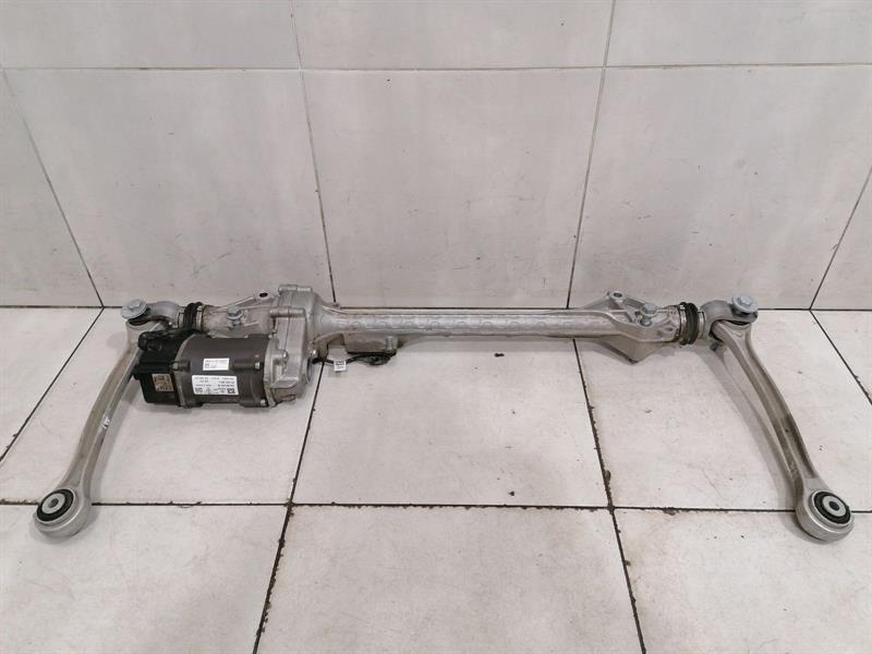 Porsche Panamera Porsche Panamera Taycan 9J Power Steering Rack 971501605L Rear Axle Steering 971 Body type: Hatchback
Fuel: ELECTRIC