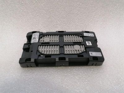 Moduł elektroniczny Porsche Taycan 9J 9J1035504B kontroler ładowarki telefonu