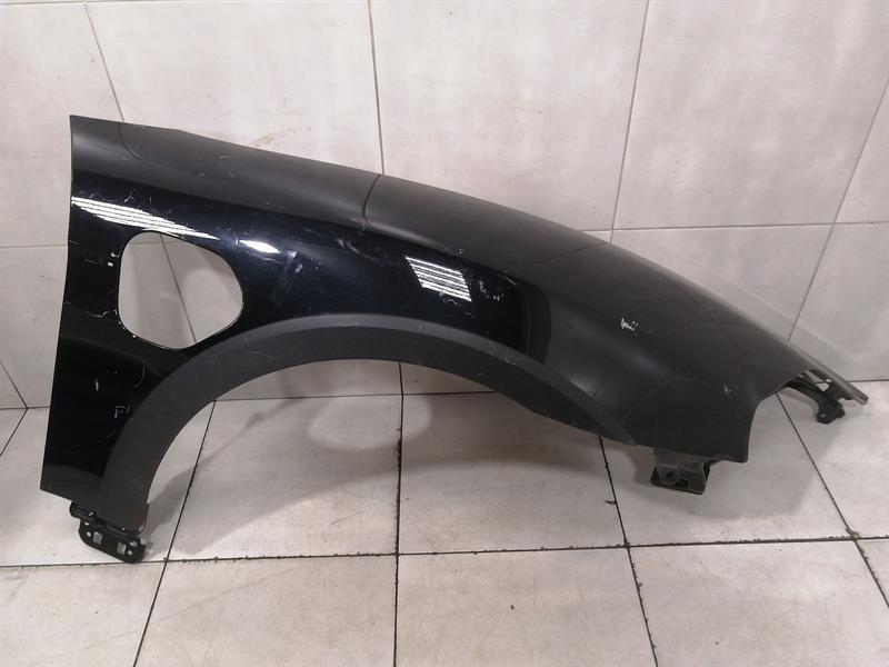 Porsche Taycan Porsche Taycan 9J Right Wing 9J1821102AY WITH POWER DOOR Front Right Fender Body type: Hatchback
Fuel: ELECTRIC