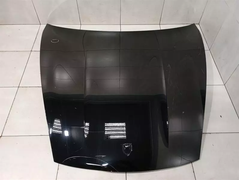 Porsche Taycan Porsche Taycan 9J Bonnet 9J1823031AYGRV Bonnet Body type: Hatchback
Fuel: ELECTRIC